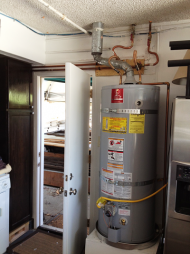 Freshly repaired water heater in Santa Cruz needs seismic straps